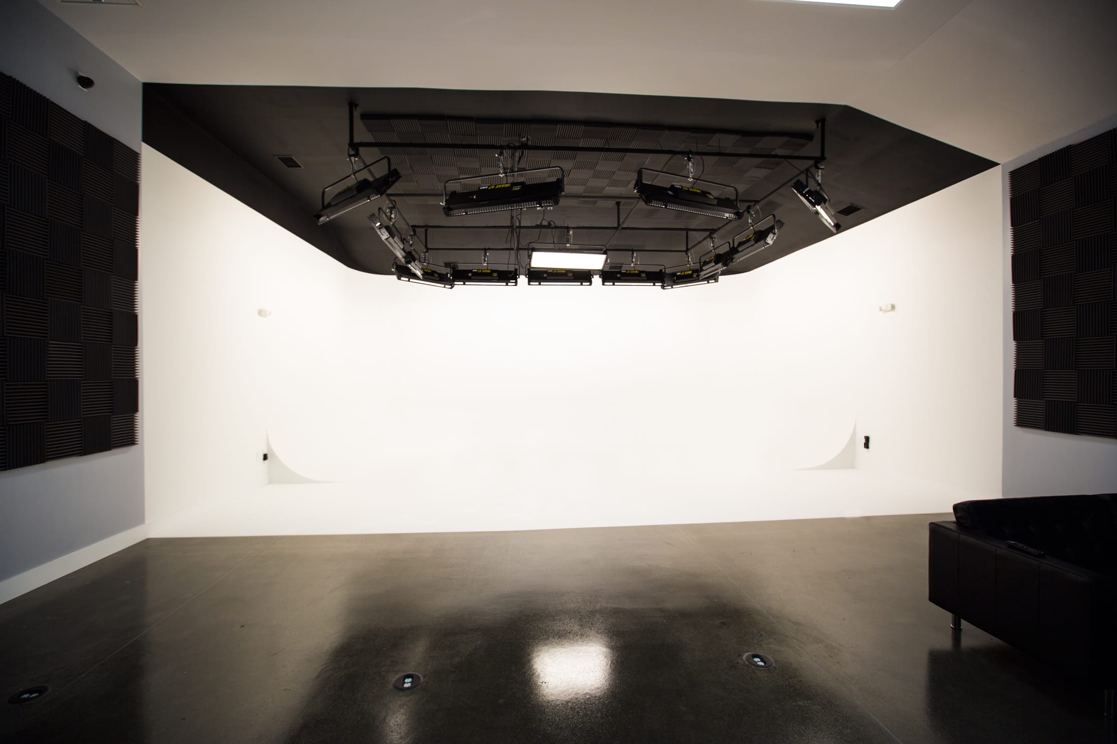 Studio Rental 360 Visuals